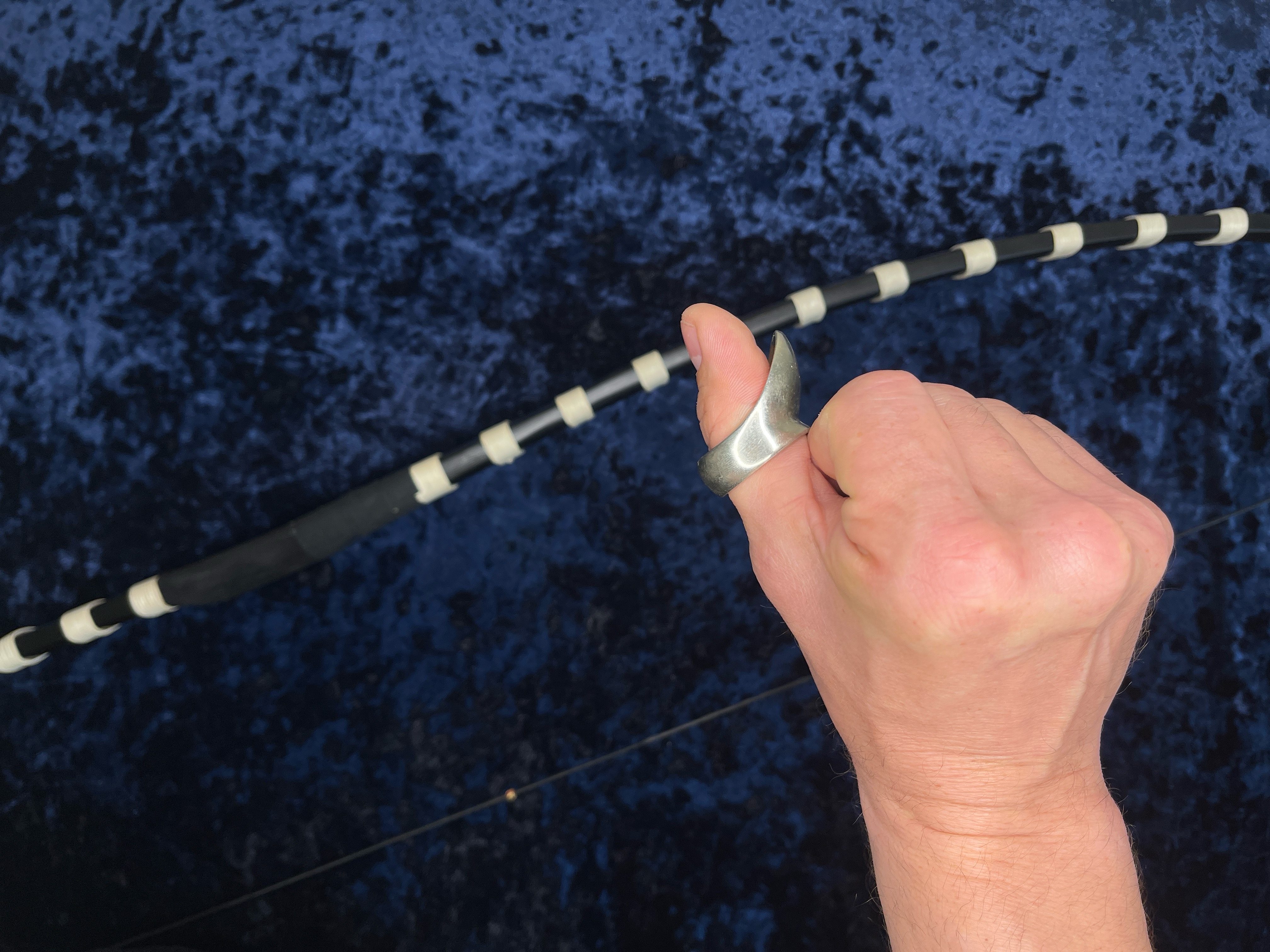 How Do You Choose a Thumb Ring? – Martial Equestrian